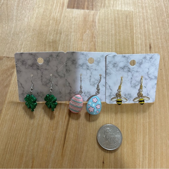 Hand-crafted Spring Earrings - Picture 2 of 3